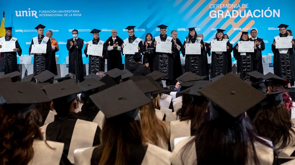 La Fundación Universitaria Internacional de La Rioja realizó dos sesiones de Graduación 2023.