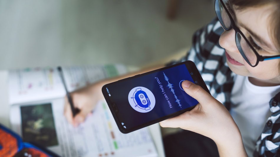 Una de las innovaciones tecnológicas son los chatbots educativos