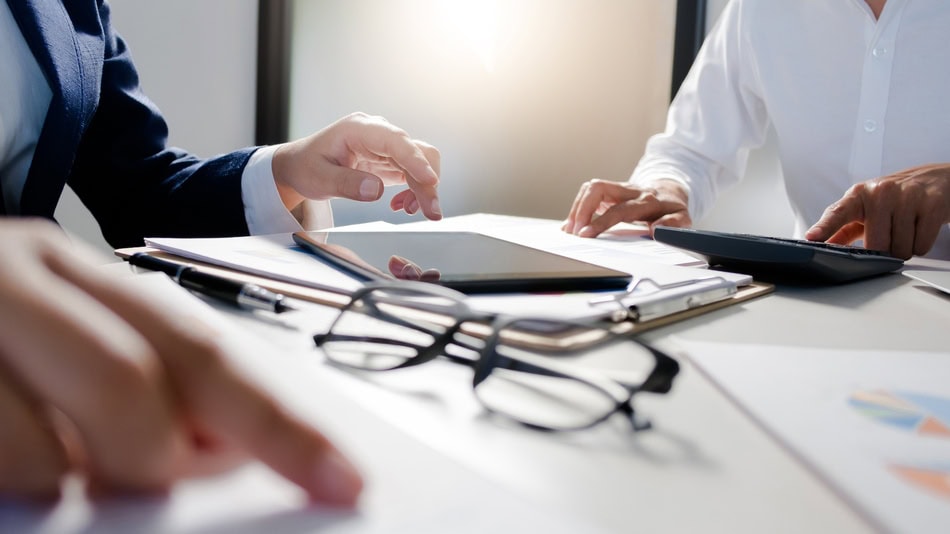 En el país (Colombia) hay muchos contadores públicos