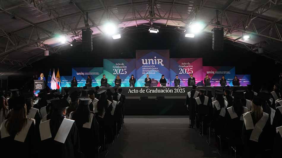 Ceremonia de Graduación de Fundación Universitaria Internacional de La Rioja - UNIR en 2025.