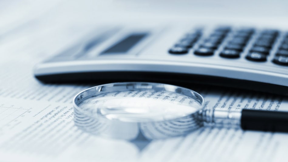 El auditor fiscal puede trabajar en compañías de diversos sectores