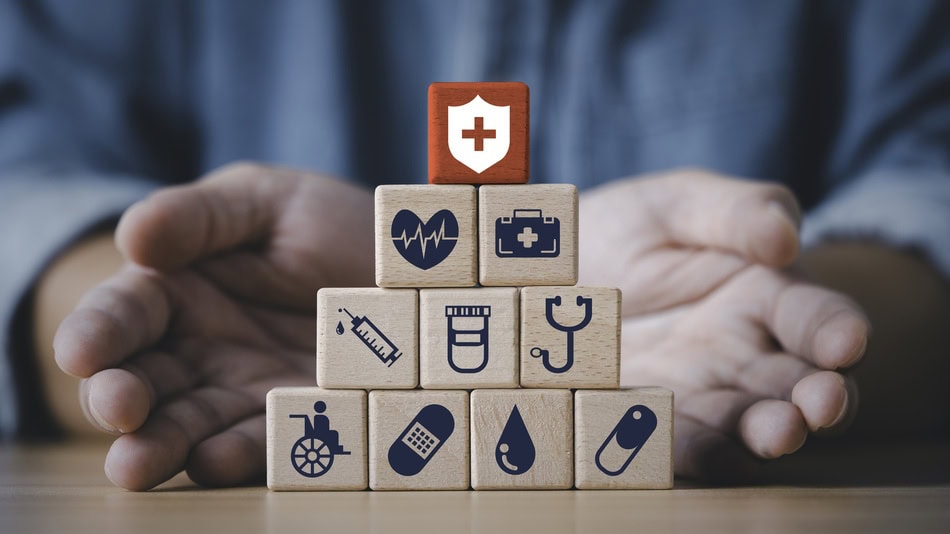 En áreas de gerencia en salud, la experiencia y la especialización son claves para alcanzar los salarios más altos en este campo