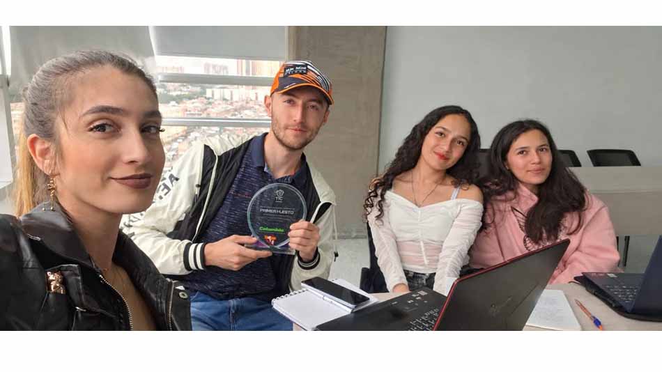 El equipo ganador.